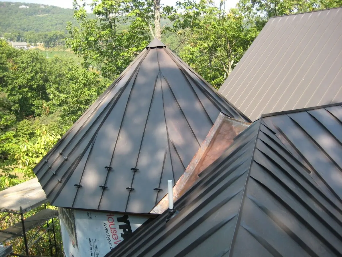 Professional Gutter Cleaning by Craftsman Roofing in Dutch Flat
